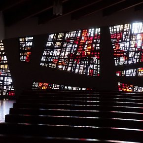 Bregenz Kolumban Kirche Arch. Hans Burtscher 1962/66 Betonglas Walter Haegele