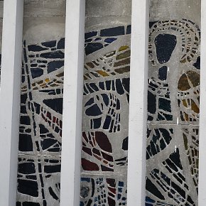 Dornbirn-Rohrbach, St. Christoph, Detail Außen, Betonglas 1964 Albert Birkle