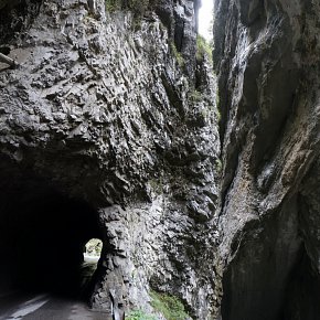 Ebnit, Straße, Tunnel