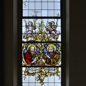 Hörbranz, Pfarrkirche Hl. Martin, Apostel Paulus und Petrus, Stifter Franziska Hane, K.Bayerische Hofglasmalerei F.X. Zettler, München 1895