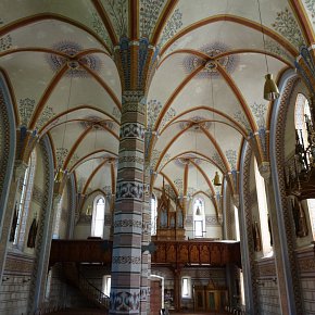 Silbertal, Pfarrkirche Hll. Josef und Nikolaus, Originalgetreue Restaurierung der reichen Ausstattung